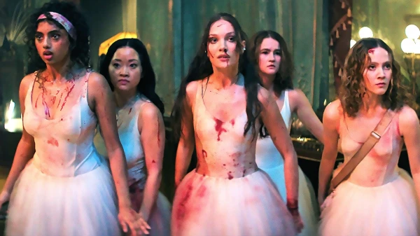 Кадр из фильма «Смертельно прекрасна»