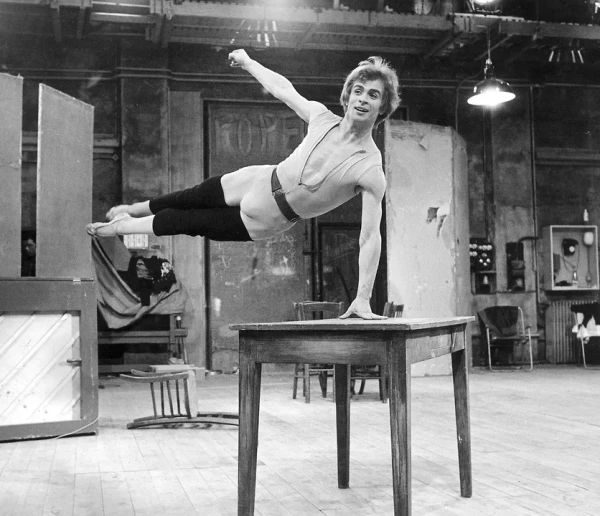 Он совершил невероятный прыжок к свободе.