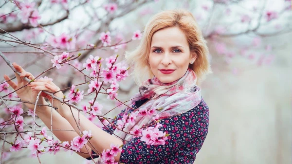 Изображение к статье: Не только авитаминоз: что на самом деле происходит с женским организмом весной