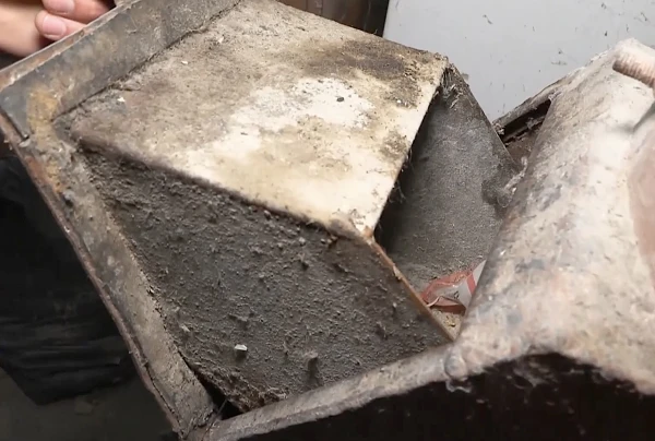 Большая проблема со времён коммунизма чуть не лишила жилья жильцов девятиэтажки