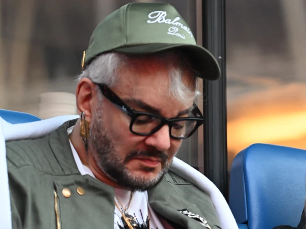 Изображение к статье: Филипп Бедросович в печали о прошлых временах.