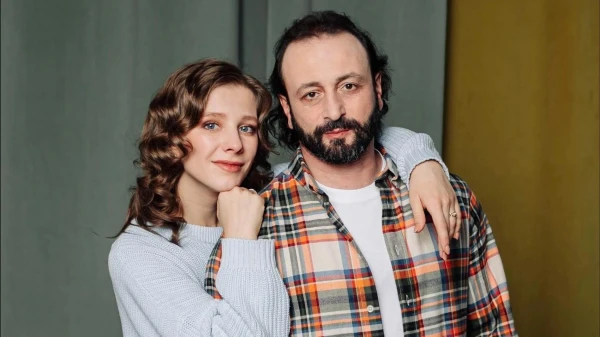 Авербух публично признался в чувствах Арзамасовой в её день рождения