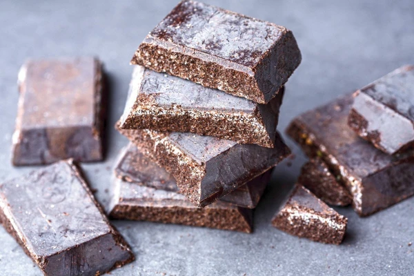 Изображение к статье: Можно ли есть шоколад с белым налетом: объясняют эксперты