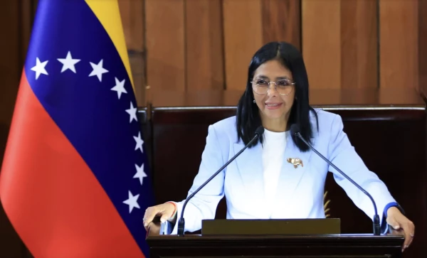 Временный президент Венесуэлы заменила всех высших командиров армии