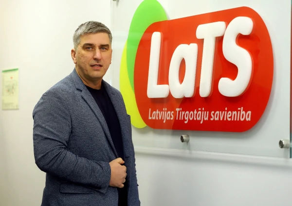 Изображение к статье: Виталий Рощин.