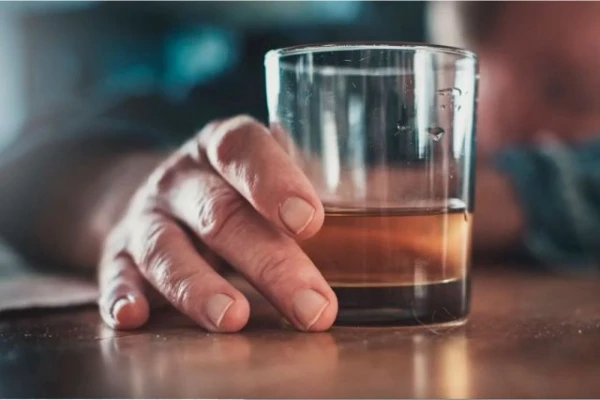 Изображение к статье: Гипотеза о «пьяной обезьяне». Найдено, кто виноват в нашей тяге к спиртному