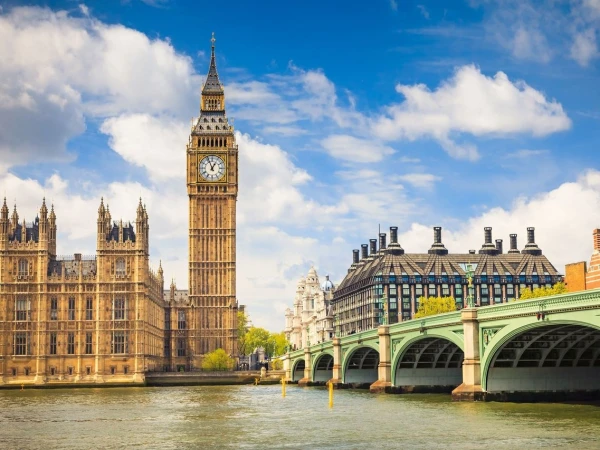 Изображение к статье: Дефицит британского бюджета приближается к рекорду