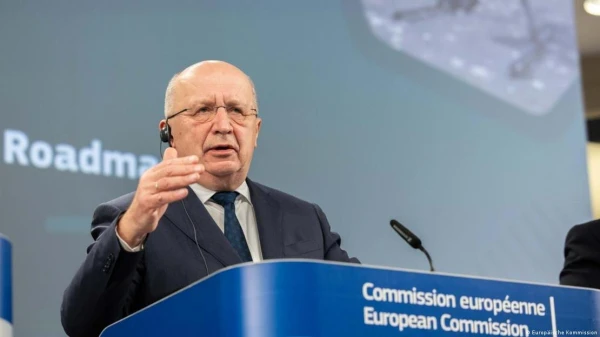 Изображение к статье: Господин Кубилюс не сказал, насколько Евросоюзу придется сократить свою социалку.