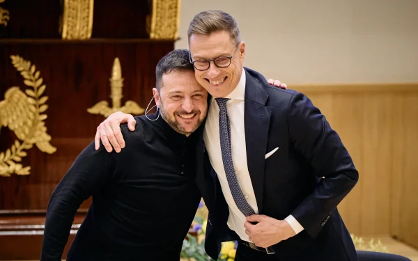 Изображение к статье: Лучшие друзья Владимир и Александр.