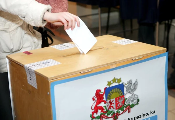 Президент призывает проводить подсчет голосов на предстоящих выборах вручную