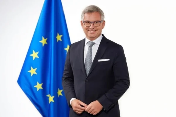 Изображение к статье: Официальное пресс-фото Еврокомиссии