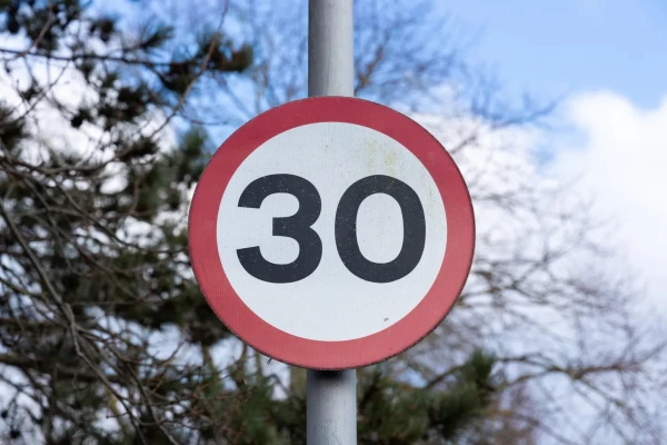 Изображение к статье: Столицу притормозили: что скрывается за новыми правилами