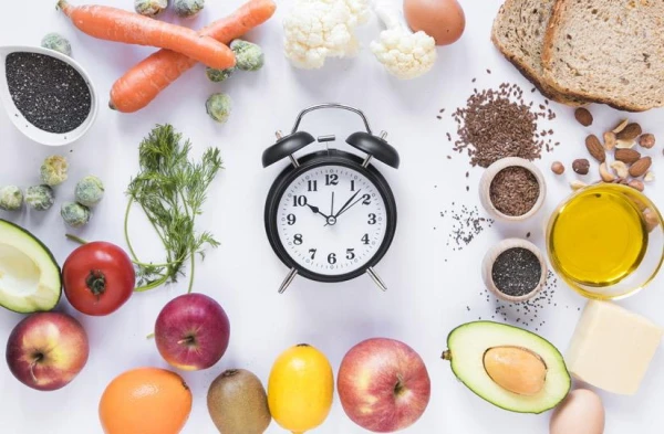 Длительные промежутки между приемами пищи опасны для здоровья