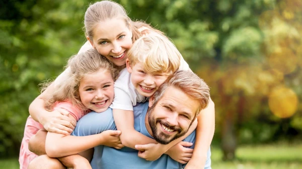 Изображение к статье: Скрытая генетика: что ребенок наследует от родителей помимо внешности