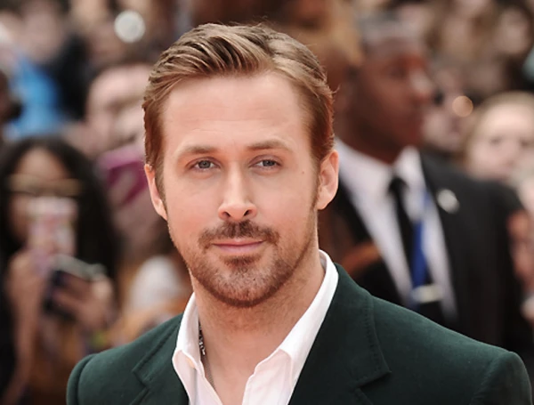 В свои 45 он смотрится весьма бодренько.