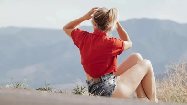 Изображение к статье: Названа основная причина пропажи женщин за границей