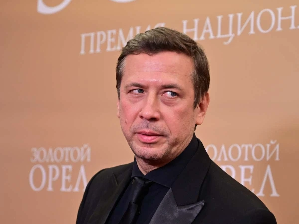 Изображение к статье: Андрей Мерзликин раскрыл правду о разводе и рассказал, почему дети выбрали его