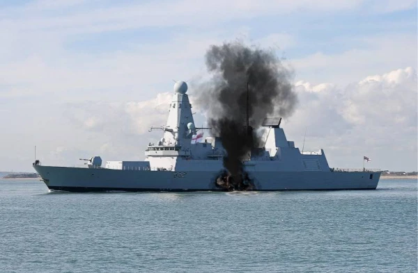 Великобритания решила направить военный корабль к Ирану