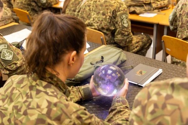 Неожиданно: в Колледже погранохраны Латвии будут обучать магии