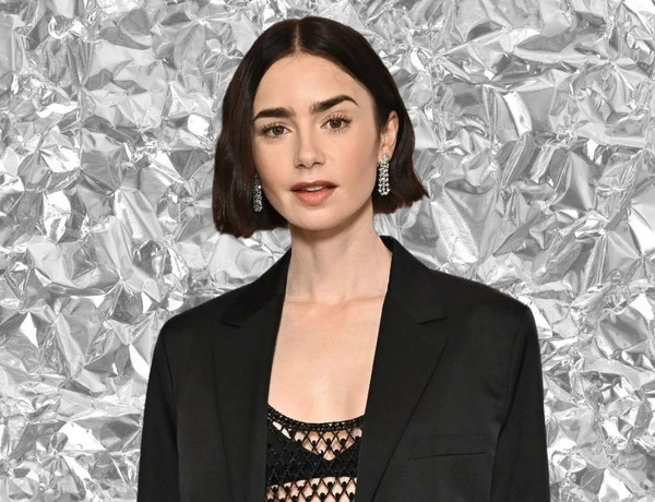 Трогательные семейные моменты: Лили Коллинз поделилась снимками с дочерью и супругом