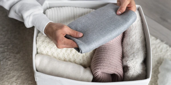 7 шагов, которые помогут сохранить зимнюю одежду до следующего сезона