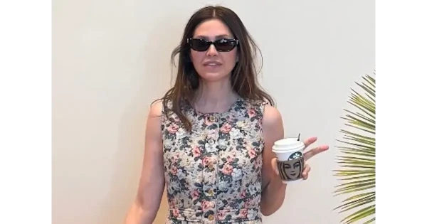 Изображение к статье: Даша Жукова впечатлила публику в США, появившись в мини-платье на открытии своего проекта