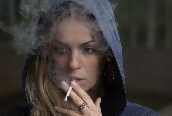 Употребление табака и каннабиса уменьшает объем мозга