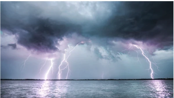 Синоптики предупредили о погоде в понедельник в Латвии