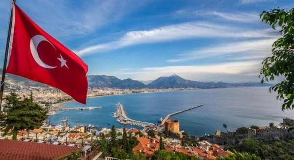 Изображение к статье: Турция фиксирует снижение числа отдыхающих из-за американо-израильской войны с Ираном