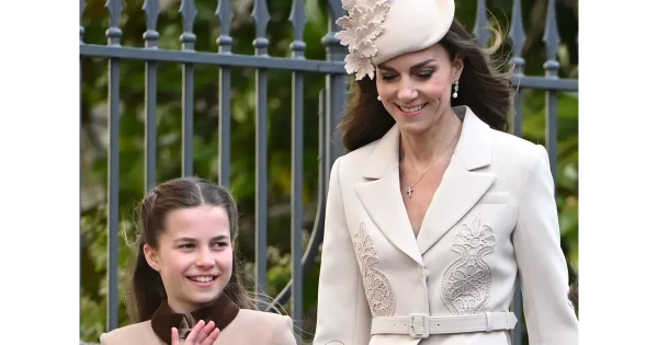 Королевская семья на Пасху: Кейт, Уильям и их дети на праздничной службе