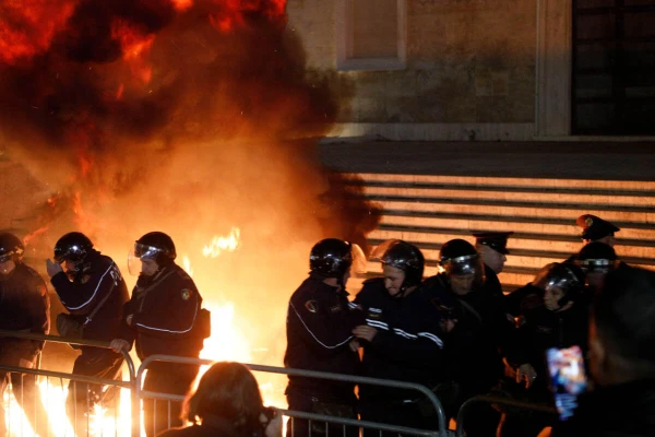Изображение к статье: Жителей Европы призвали готовиться к затяжному кризису из-за войны в Иране