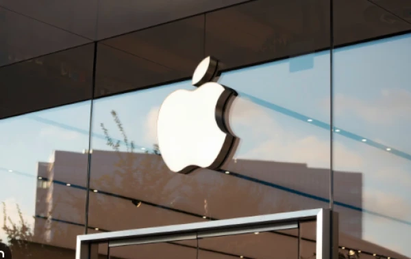 Новый складной iPhone нашли в Китае