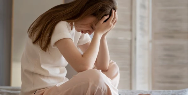 Диетолог: стресс и недосып мешают похудеть даже при соблюдении диет