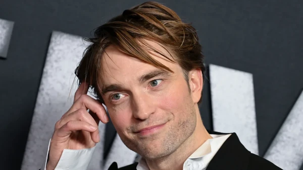 Роберт Паттинсон оказался в центре спора после интервью с Зендеей