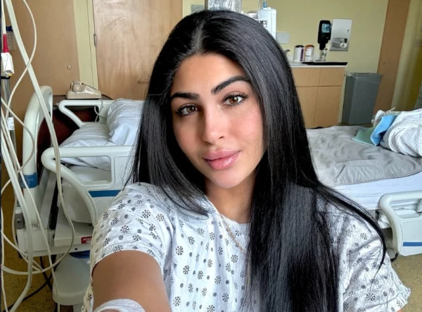 Первые шаги спустя 10 лет: парализованная девушка пошла благодаря экзоскелету