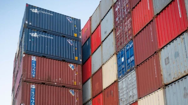 Изображение к статье: Cтоимость импортированных из России и Беларуси товаров за два месяца сократилась в 6,8 раза