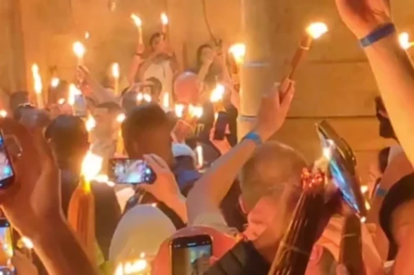 Всегда ли на Пасху сходит Благодатный огонь? История и удивительные случаи