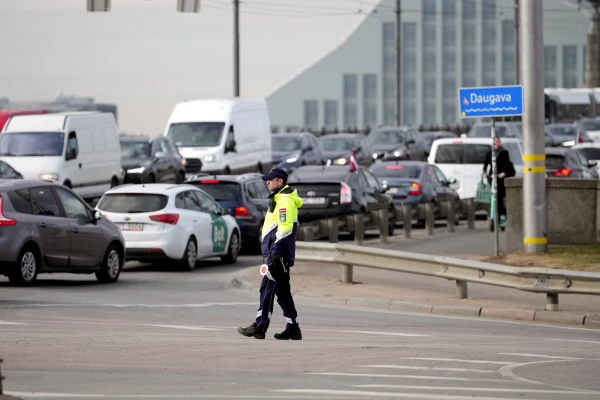 Как прошел протестный автопробег водителей такси - полиция подвела итоги