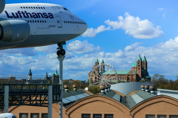 Изображение к статье: Из-за забастовки пилотов Lufthansa в Германии отменены сотни авиарейсов