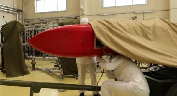 Изображение к статье: В Минобороне РФ назвали адрес здания в Риге, которое является  «законной целью» российских ракет