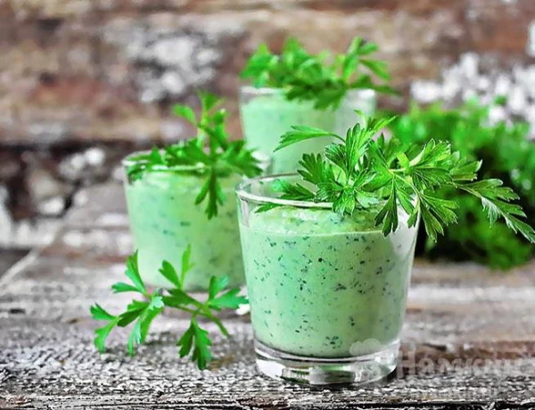 Нежные кефирные коктейли для снижения веса: 3 простых рецепта