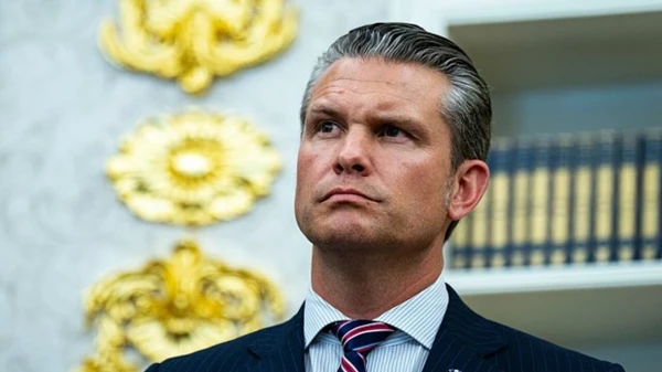 Иран поднял министра войны США на смех после конфуза в Пентагоне