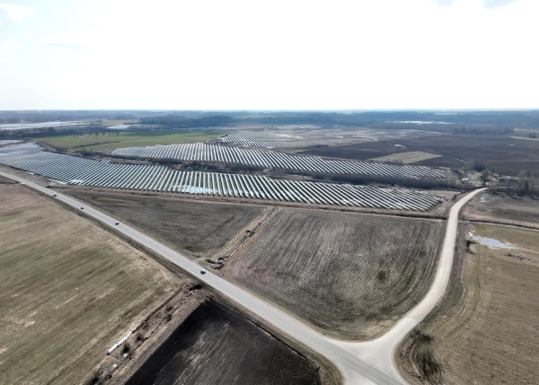 Фермеры обеспокоены сухой почвой; прогноз погоды не радует