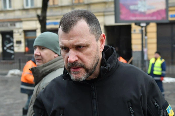 Шок в Киеве: полицейские скрылись от нападавшего во время теракта