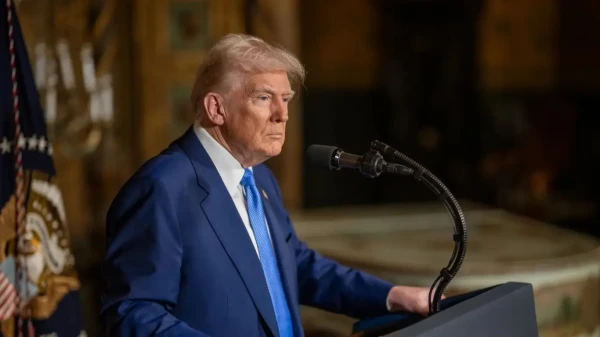 Изображение к статье: Трамп у кромки бездны: почему план захвата иранского острова был отвергнут