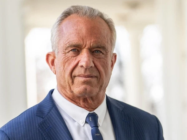 Сделка с Трампом, гениталии енота и демоны похоти. В США опубликовали скандальные дневники Кеннеди-младшего