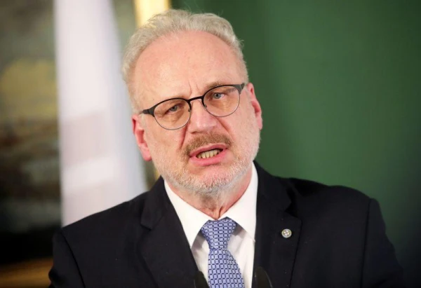 «Русскому языку нет места в общении в Латвии» – экс-президент ЛР