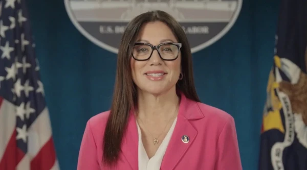 Министр труда США после ряда скандалов ушла в отставку