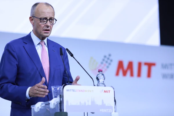 Демонтаж социальной системы! Инициатива Мерца по пенсиям вызвала скандал в Германии