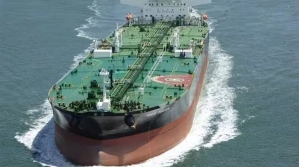 Изображение к статье: США перехватывают иранские танкеры в азиатских водах: эскалация морской напряженности